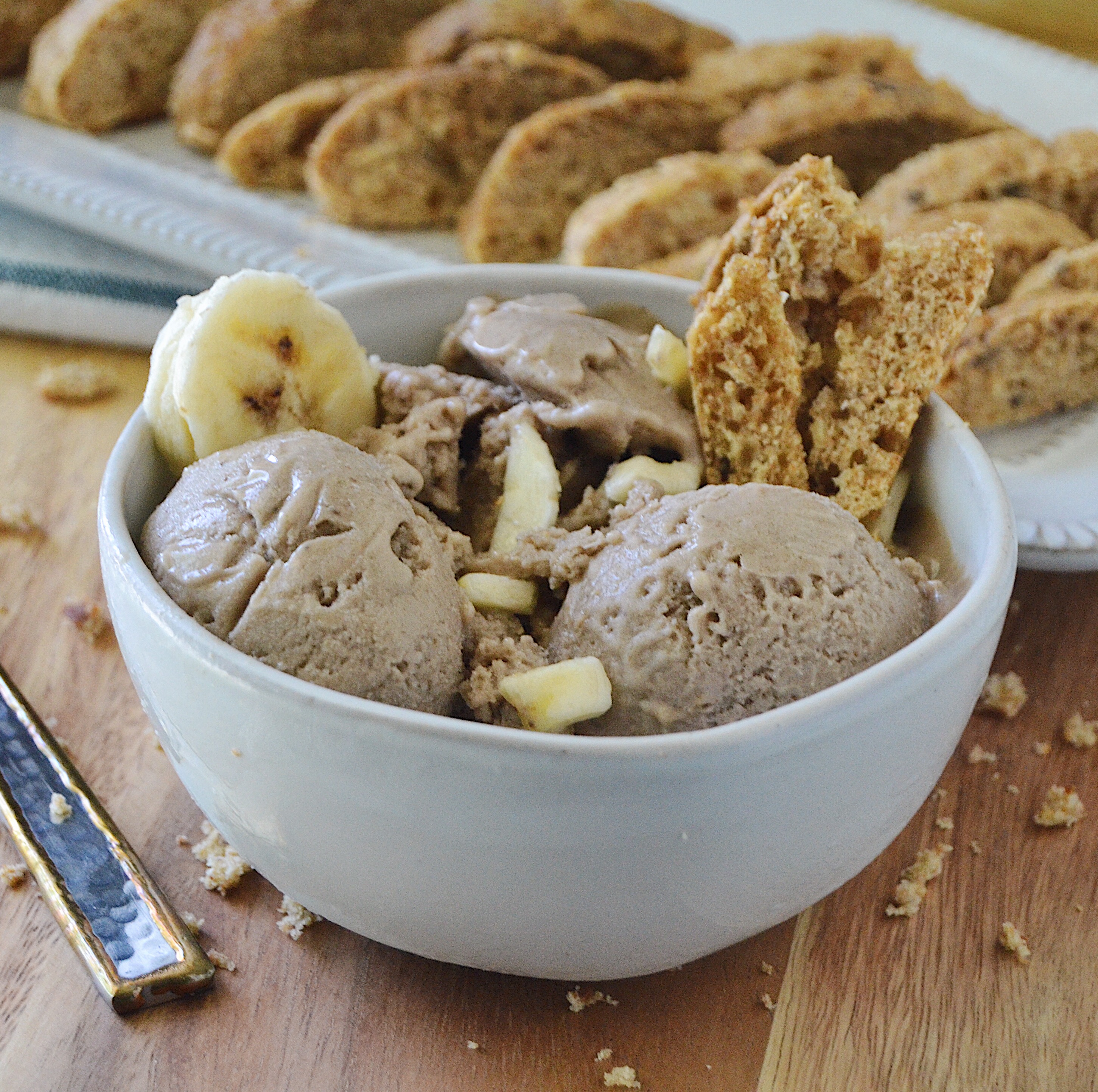 Banana Peanut Butter Ice Cream for your dog