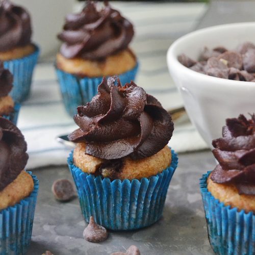 Kick off the summer with this Carob Chip Pupcake dog treat recipe